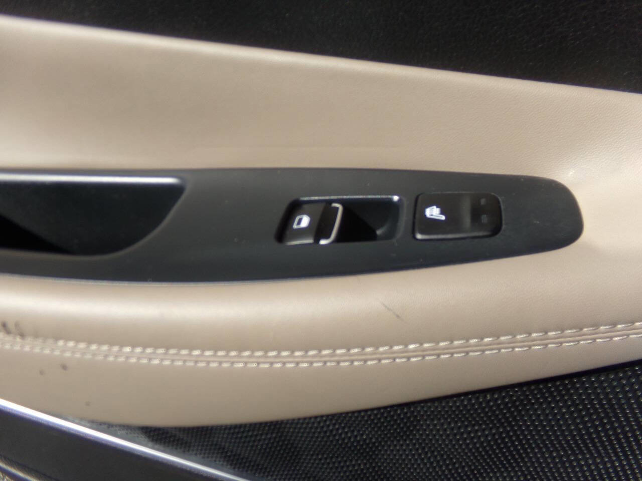 Used 2021 Hyundai Santa Fe Limited image 43