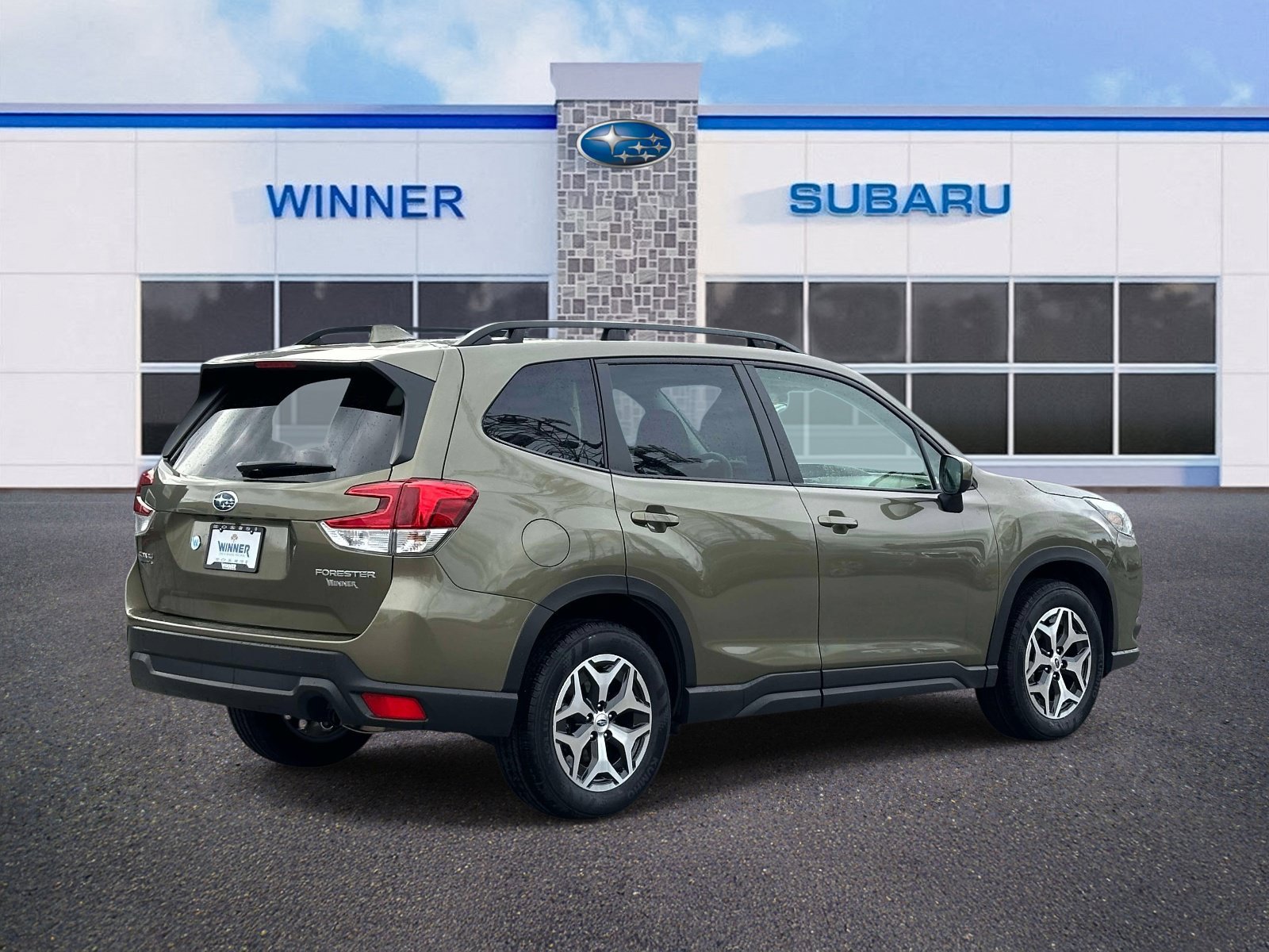 Used 2022 Subaru Forester Premium AWD/4WD image 6