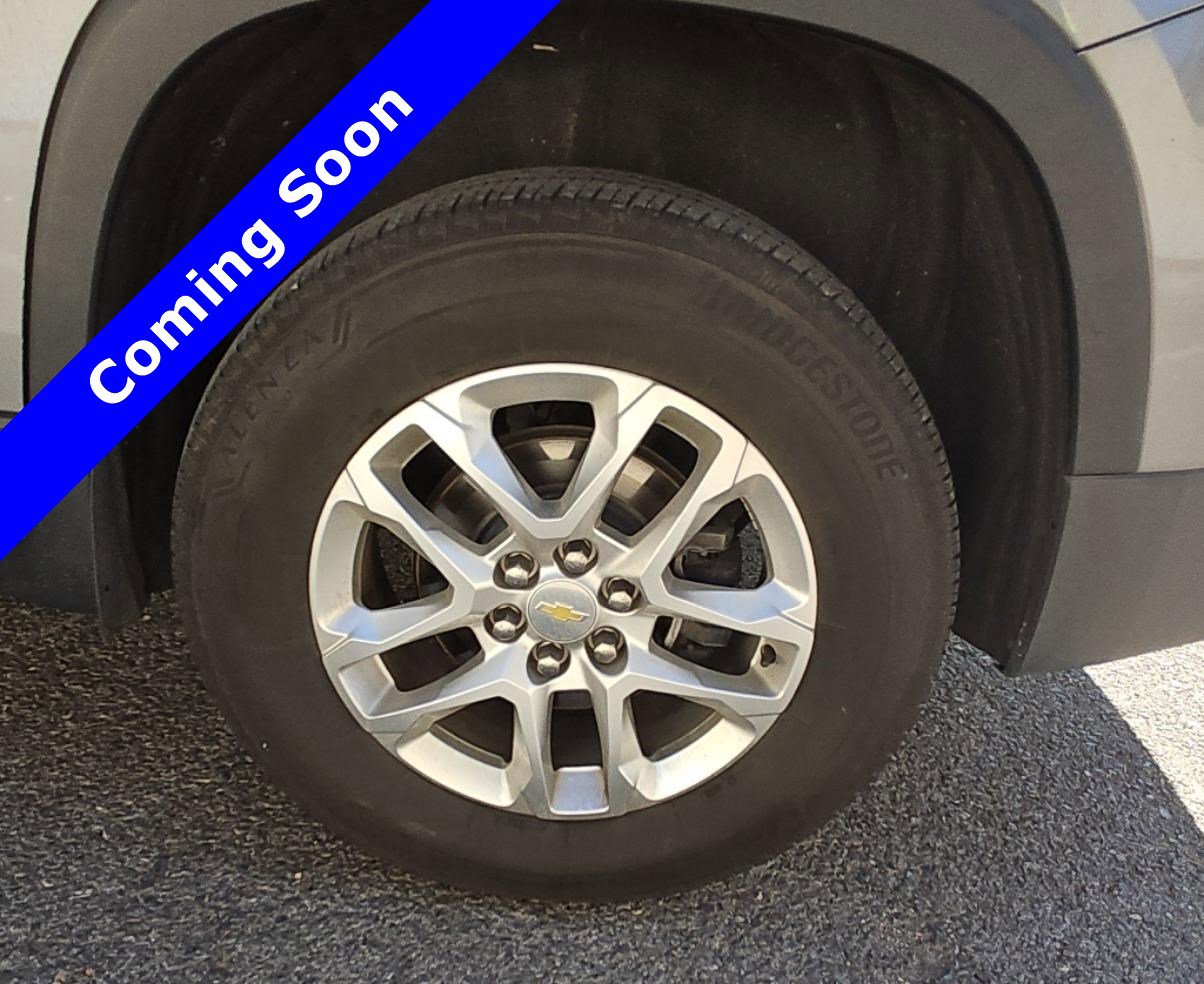 Used 2019 Chevrolet Traverse LT image 8