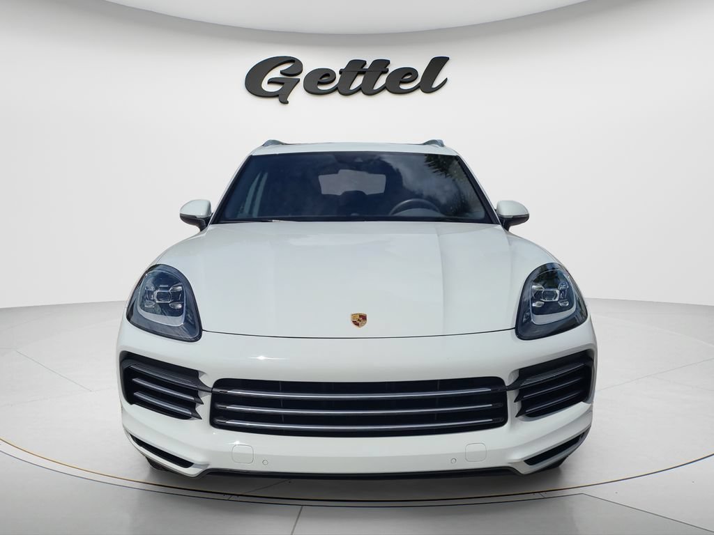 Used 2021 Porsche Cayenne AWD/4WD image 2