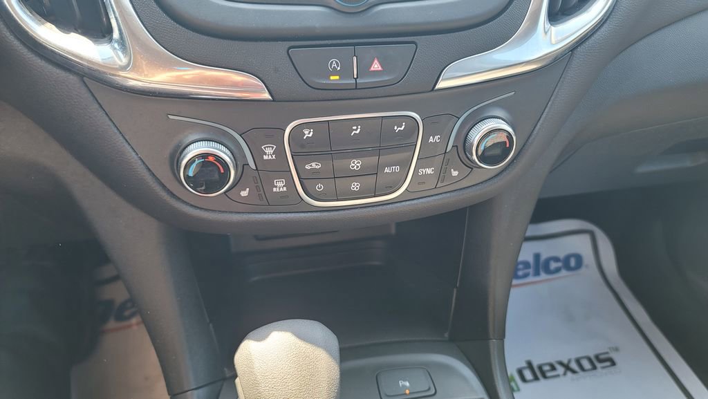 Used 2024 Chevrolet Equinox LT w/ LPO, Floor Liner Package FWD image 22