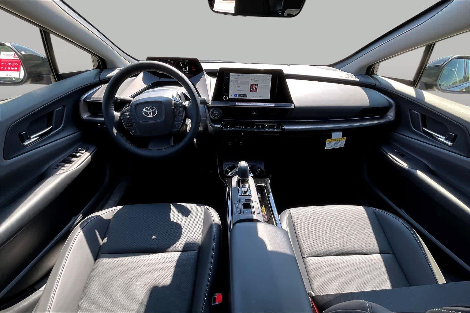 New 2027 Toyota Prius XLE FWD image 5
