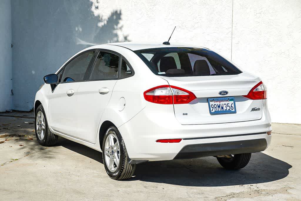 Used 2017 Ford Fiesta SE FWD image 6
