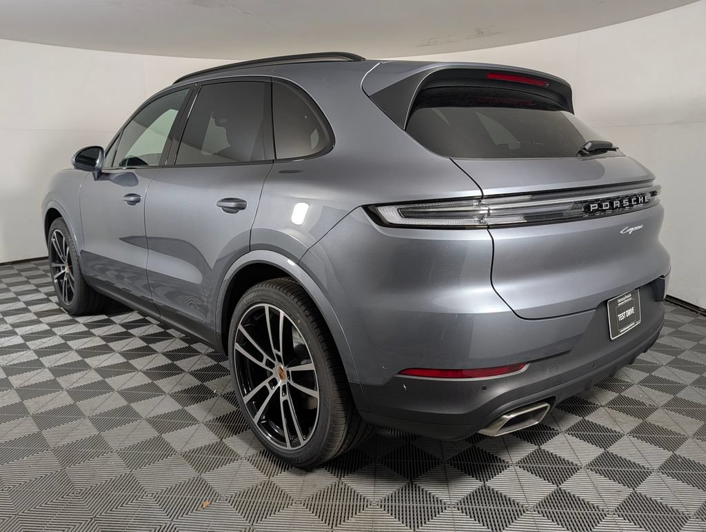 New 2026 Porsche Cayenne AWD/4WD image 3