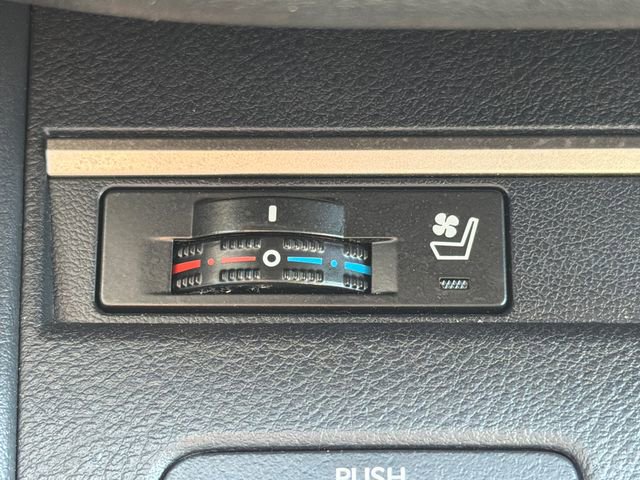 Used 2018 Lexus ES 350 w/ Premier Package image 30