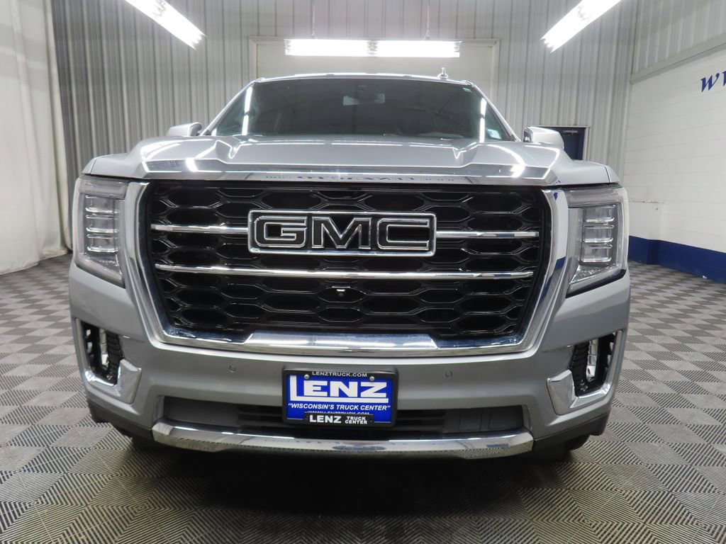 Used 2024 GMC Yukon SLT w/ SLT Luxury Package image 46
