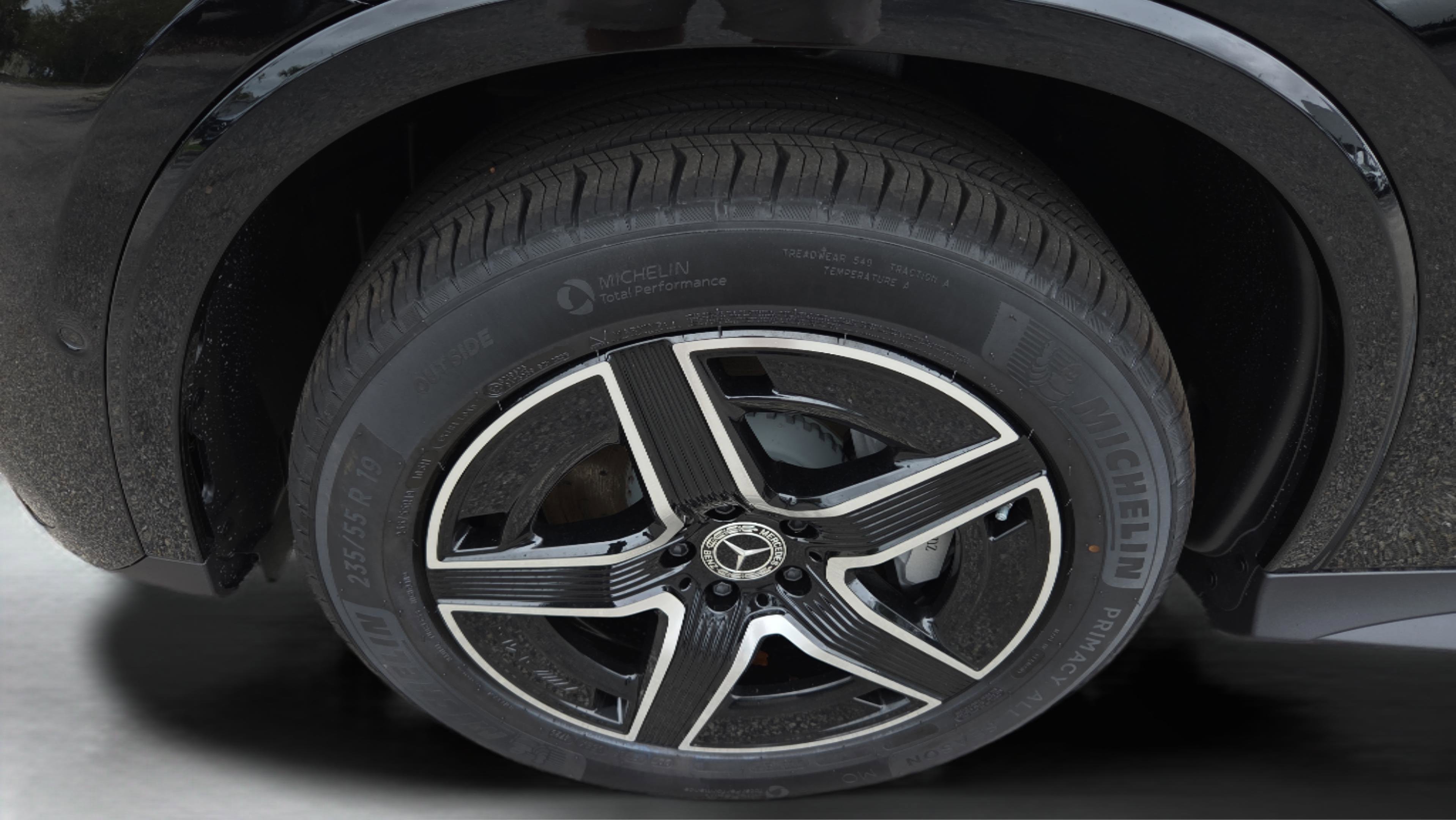 New 2026 Mercedes-Benz GLC 300 image 9