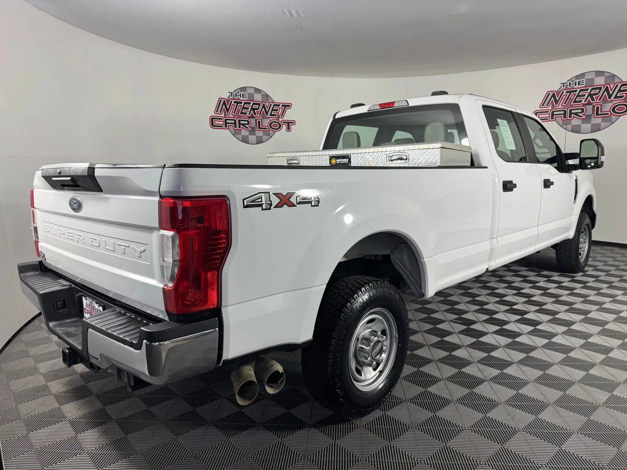 Used 2020 Ford F250 XL w/ Power Equipment Group image 5