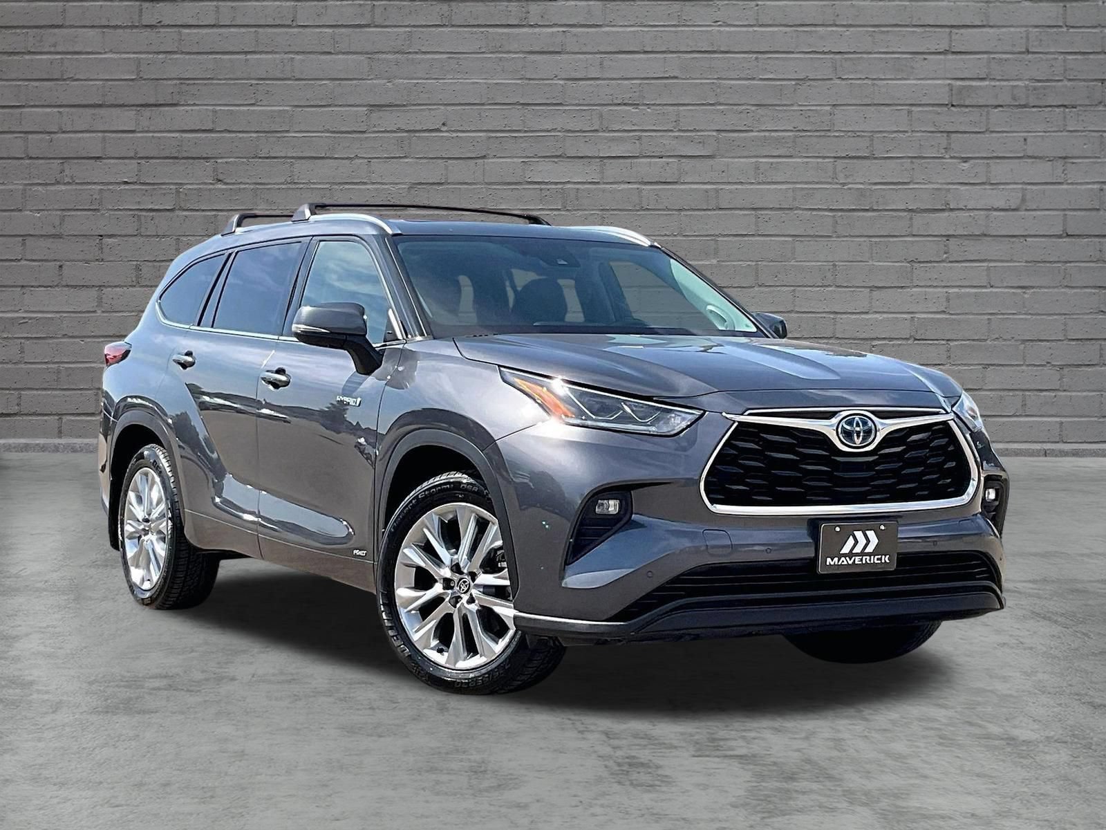 Used 2021 Toyota Highlander Limited