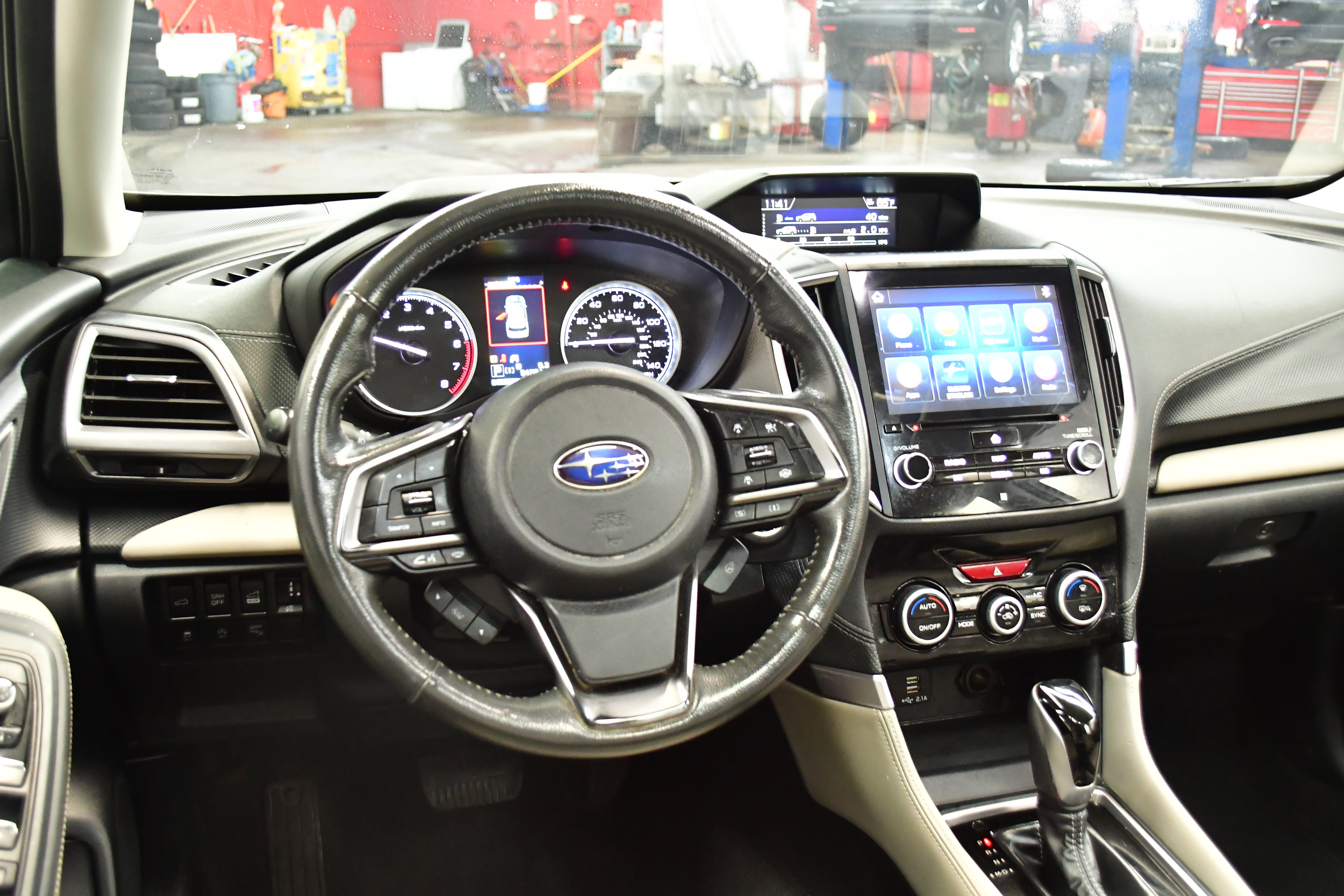 Used 2022 Subaru Forester Limited AWD/4WD image 8
