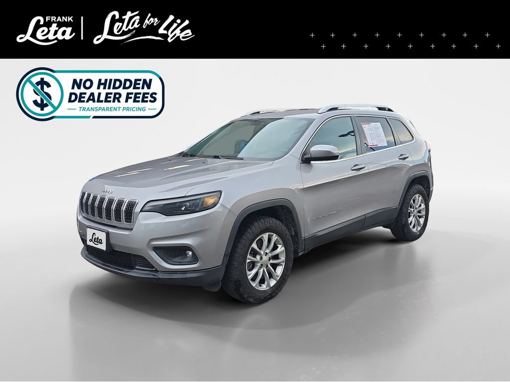 Used 2019 Jeep Cherokee Latitude w/ Cold Weather Group AWD/4WD image 1