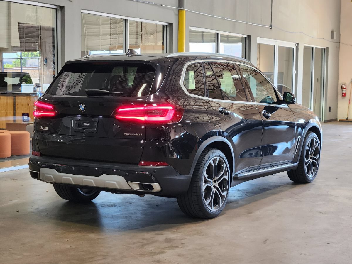 Used 2023 BMW X5 sDrive40i w/ Premium Package RWD image 7