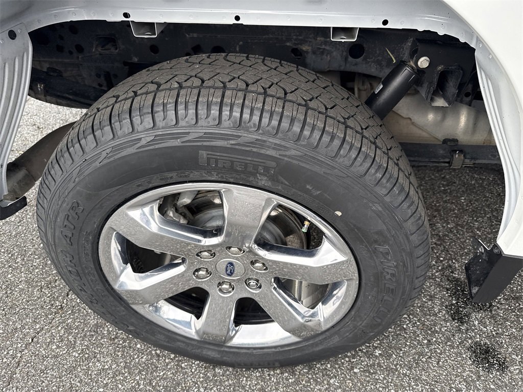 Used 2023 Ford F150 Lariat w/ Equipment Group 502A High image 19