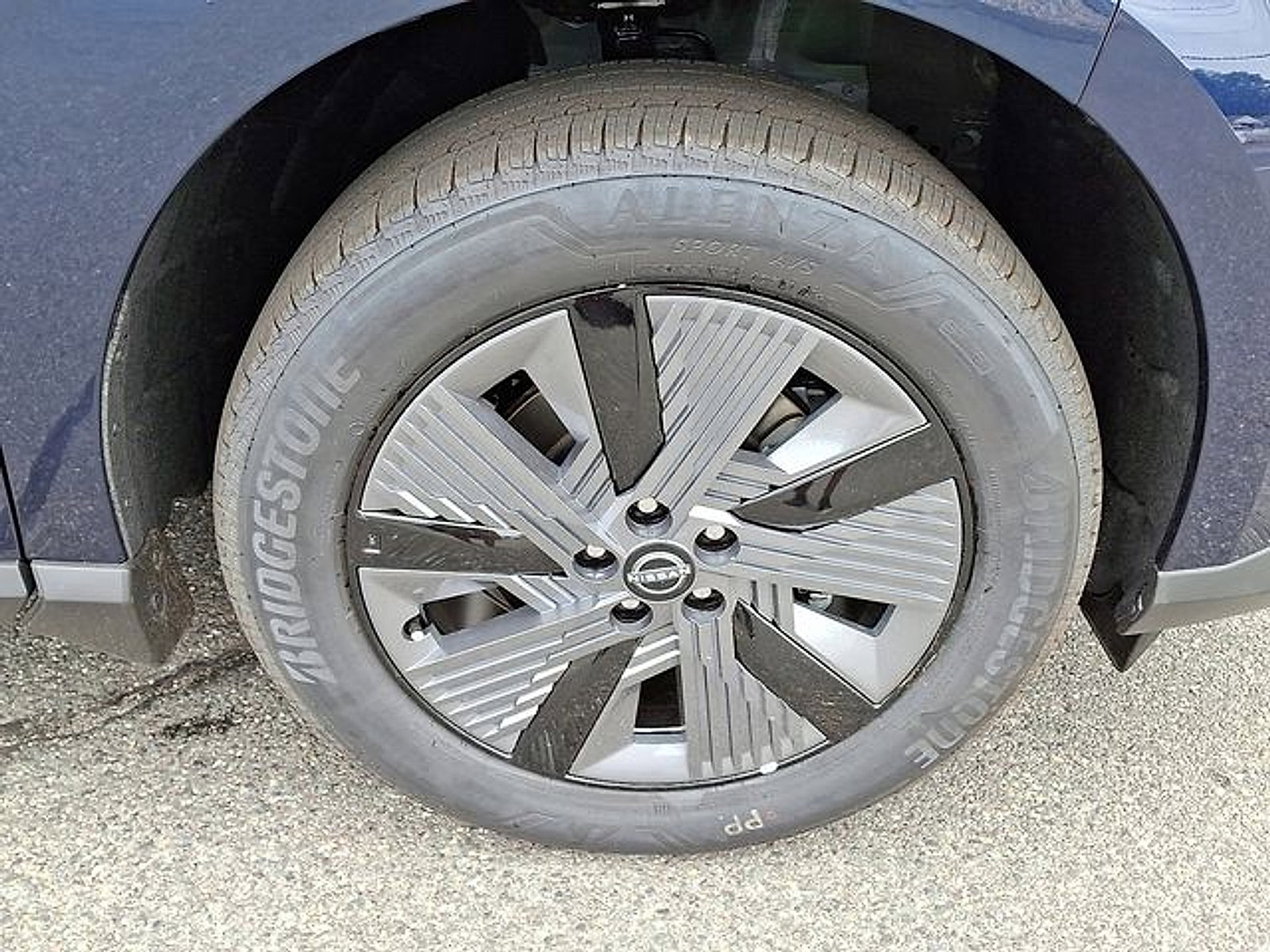 New 2025 Nissan Murano SL w/ Cargo Package AWD/4WD image 5