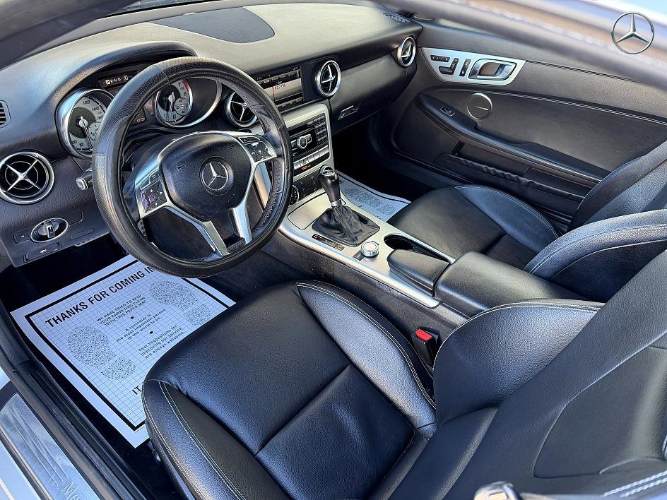 Used 2013 Mercedes-Benz SLK 250 w/ Premium I Pkg image 22