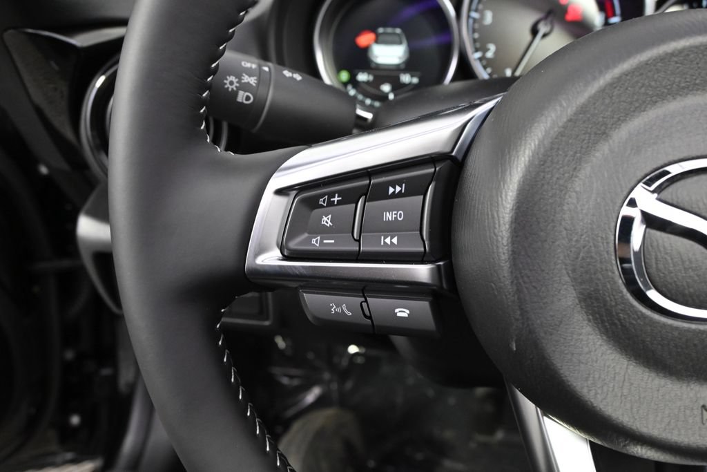 New 2026 MAZDA MX-5 Miata Club w/ Weather Package RWD image 35
