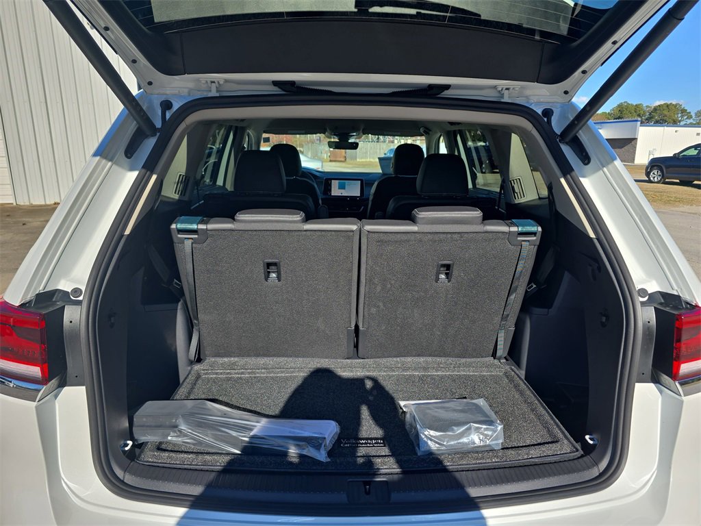 New 2026 Volkswagen Atlas SE image 11