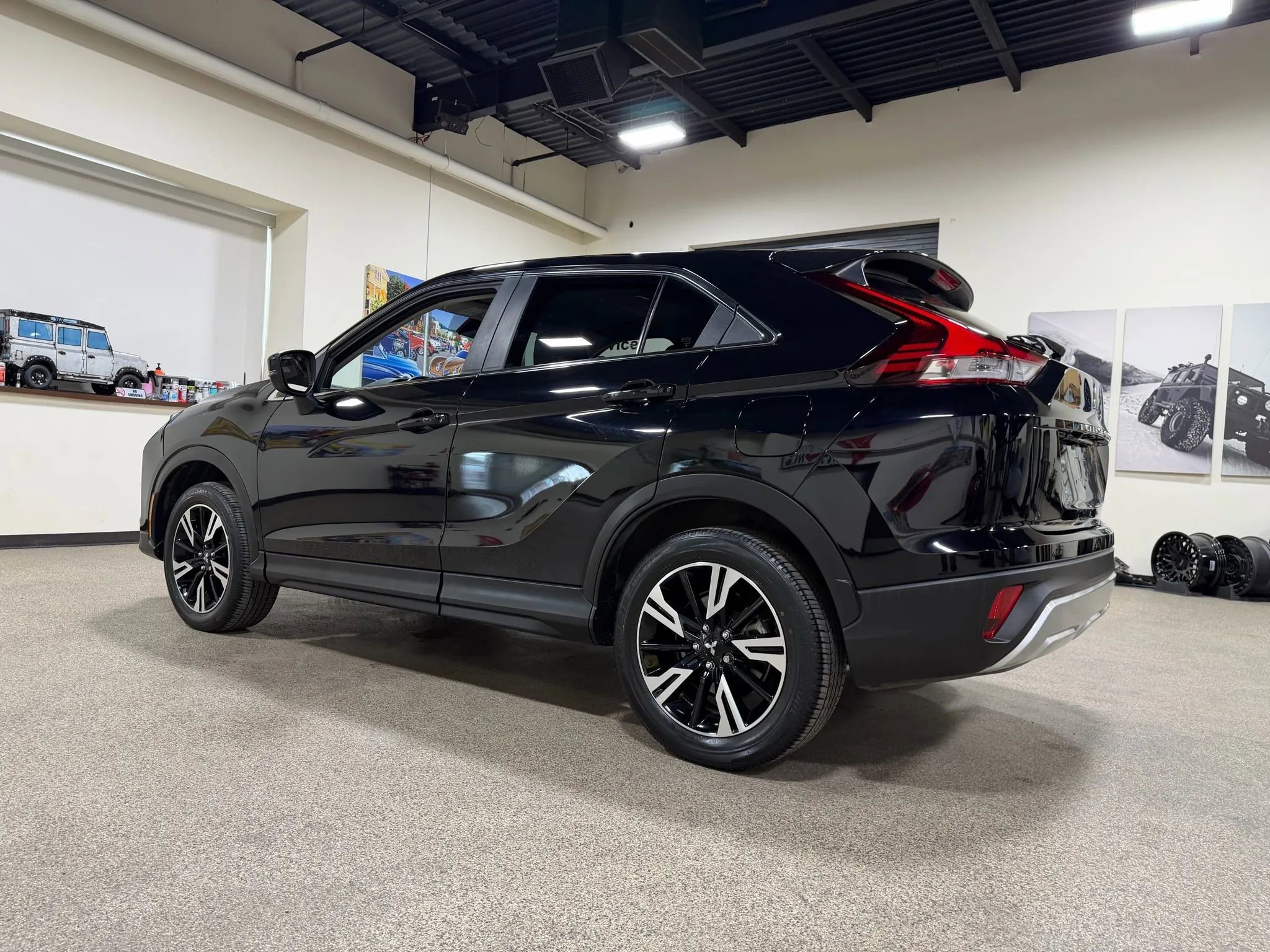 Used 2023 Mitsubishi Eclipse Cross SE image 8