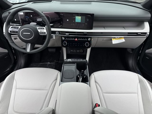 New 2025 Hyundai Tucson Limited image 17