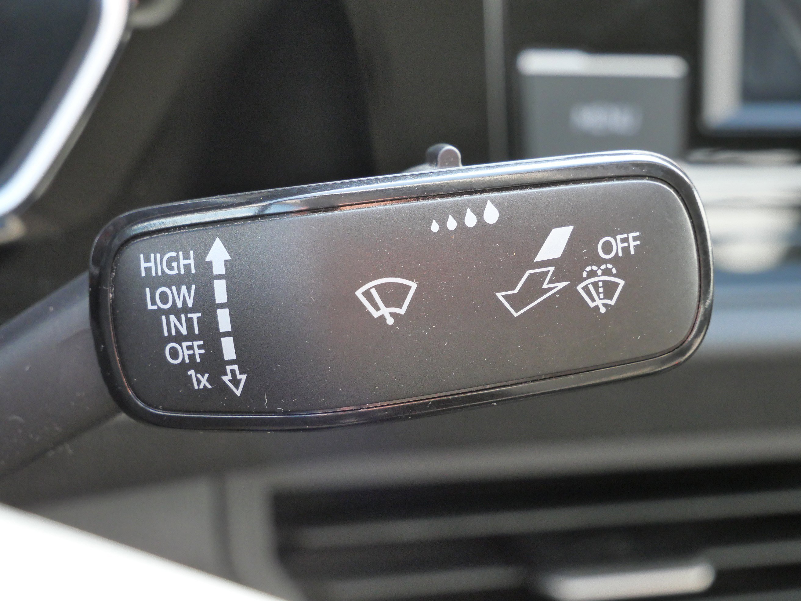 Certified 2020 Volkswagen Jetta S w/ Driver Assistance Package FWD image 33