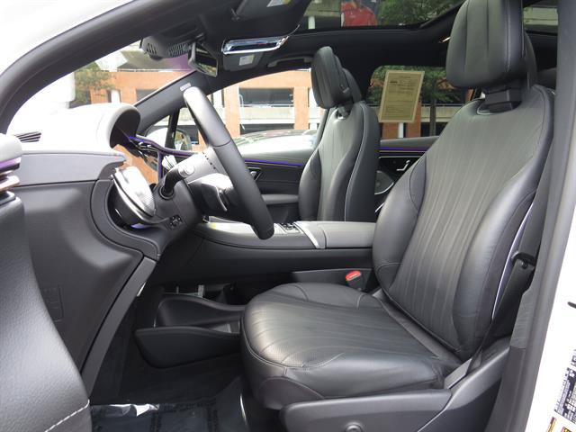 Used 2023 Mercedes-Benz EQS 580 4MATIC SUV image 18