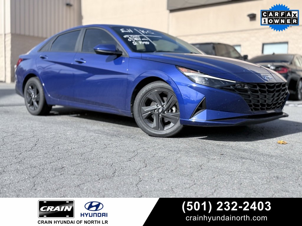 Used 2023 Hyundai Elantra SEL image 1
