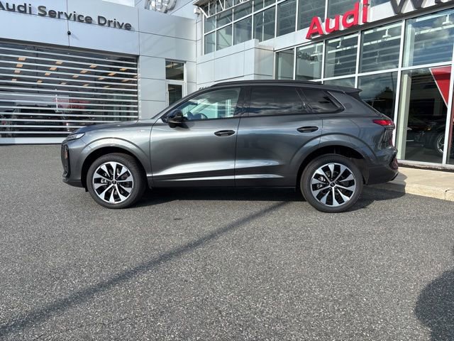 New 2026 Audi Q3 quattro 2.0T AWD/4WD image 2