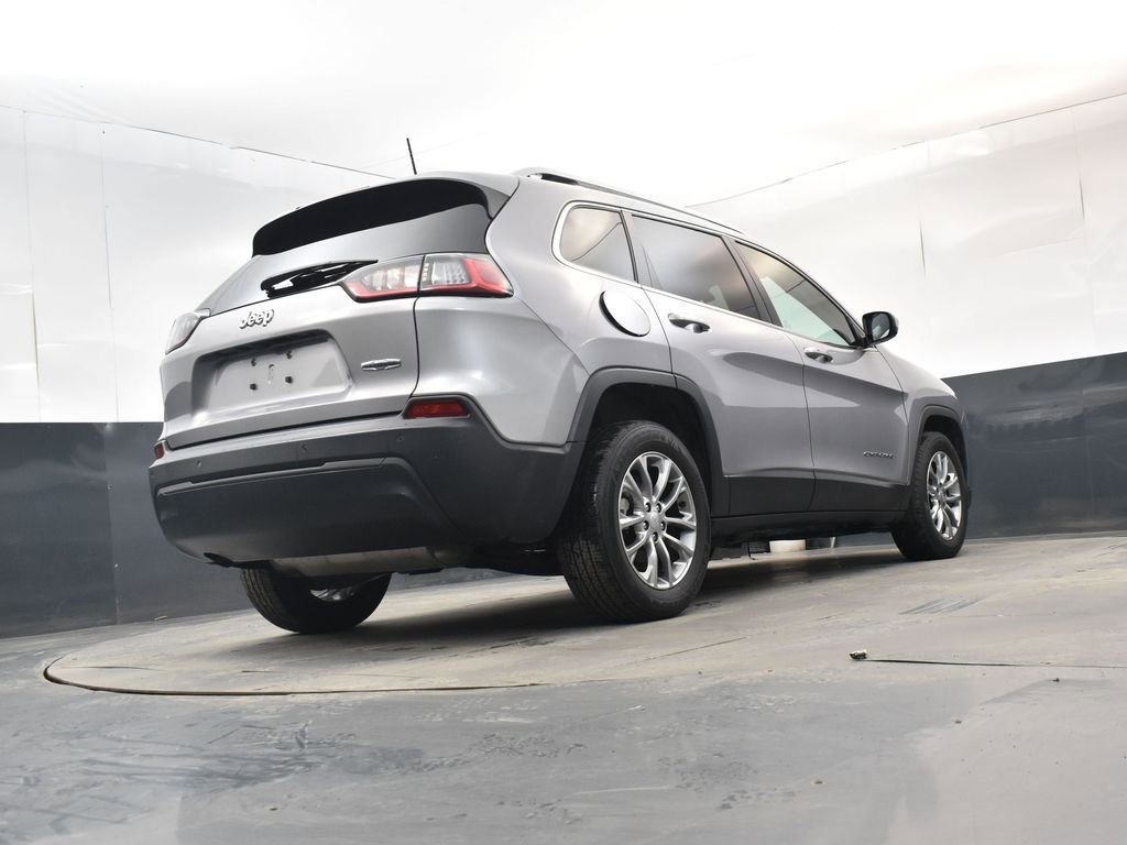 Used 2019 Jeep Cherokee Latitude Plus image 27
