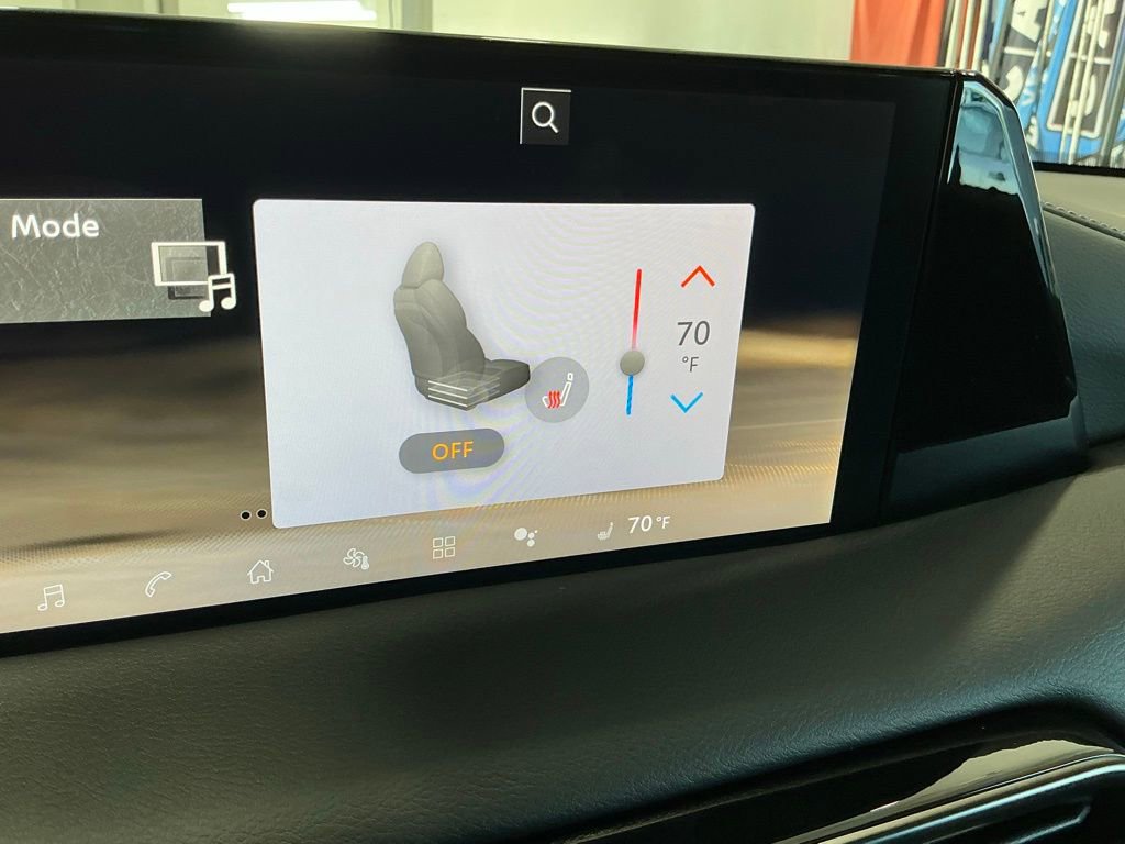 Used 2025 Nissan Armada PRO-4X image 60