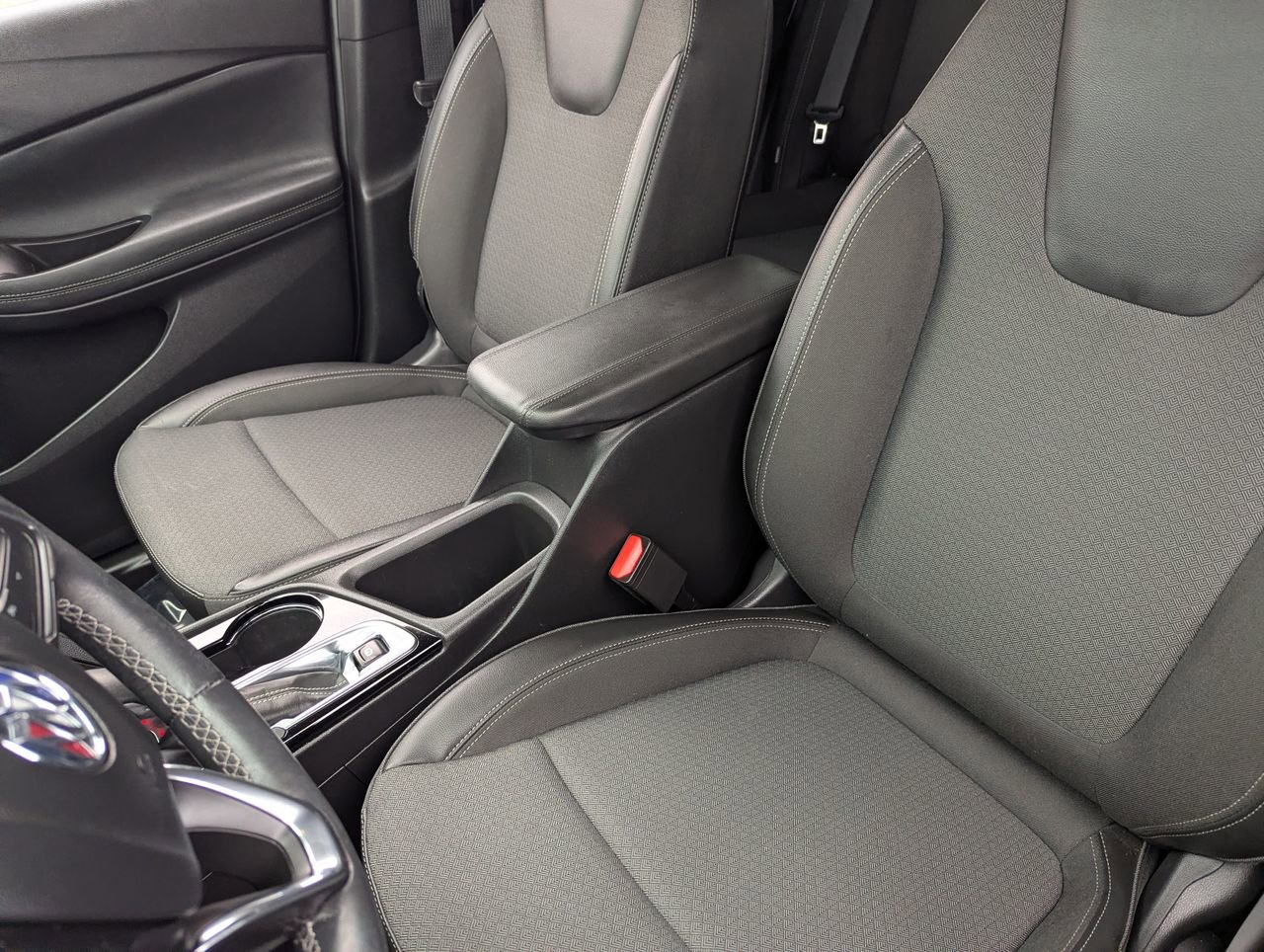 Used 2023 Buick Encore GX Preferred FWD image 20