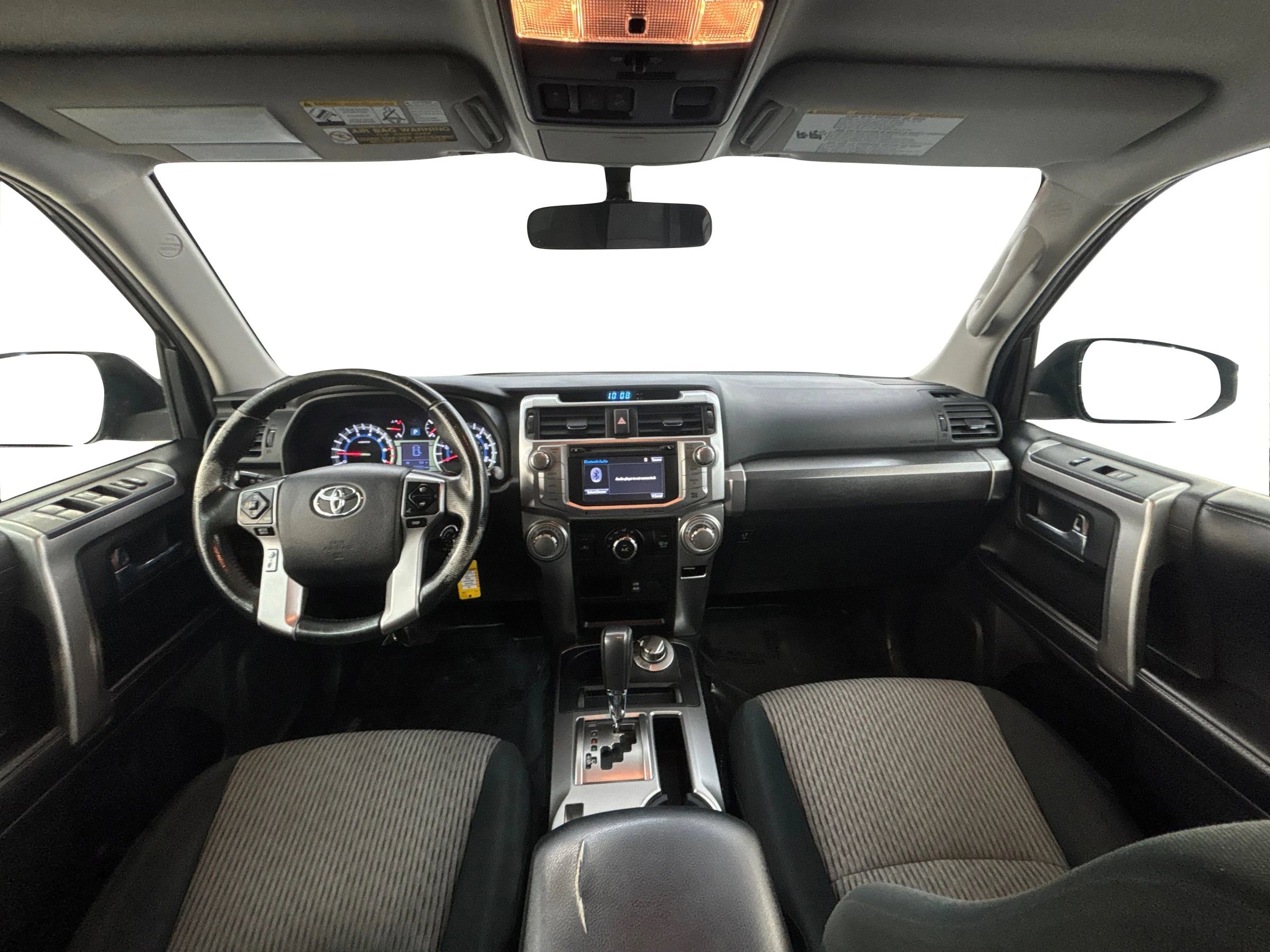 Used 2016 Toyota 4Runner SR5 AWD/4WD image 17