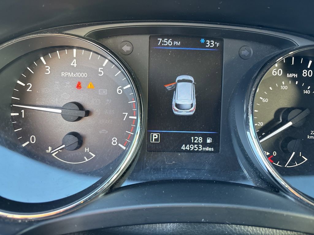 Used 2022 Nissan Rogue Sport S image 18