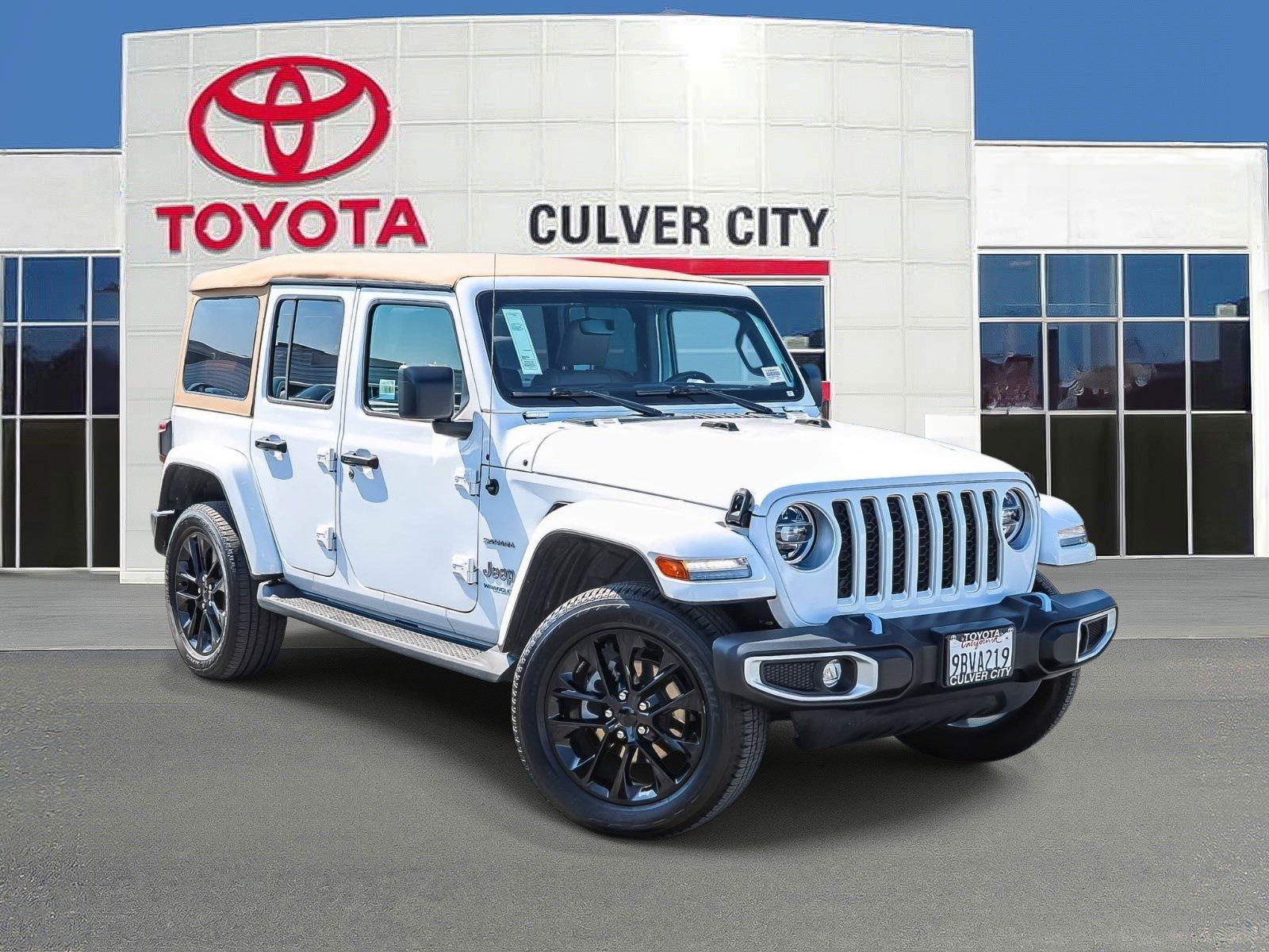 Used 2022 Jeep Wrangler Unlimited Sahara