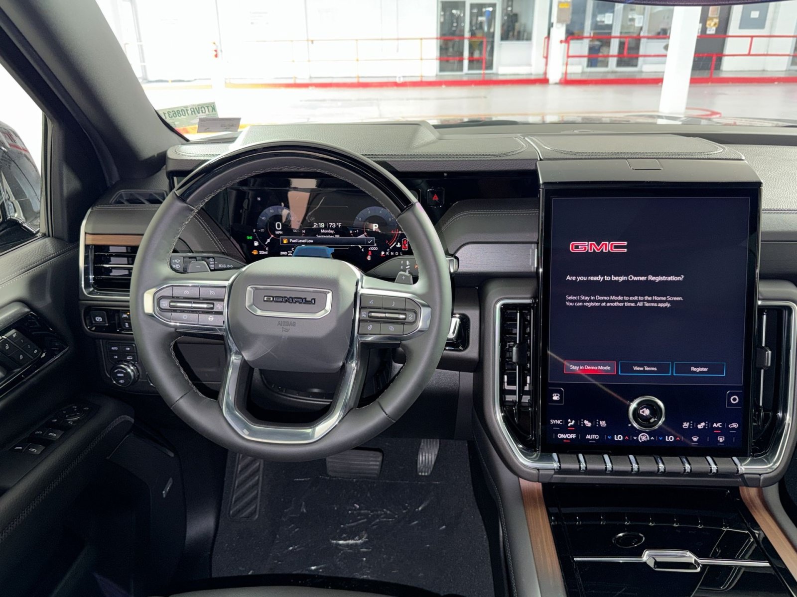 New 2027 GMC Yukon XL Denali w/ Sun & Power Step Package AWD/4WD image 16