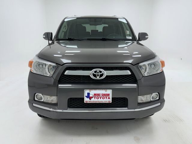 Used 2012 Toyota 4Runner SR5 w/ Convenience Pkg image 3