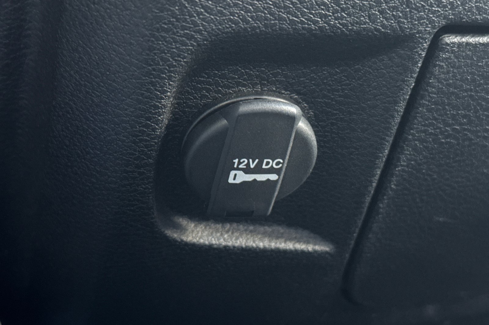 Used 2019 RAM 1500 Big Horn RWD image 32