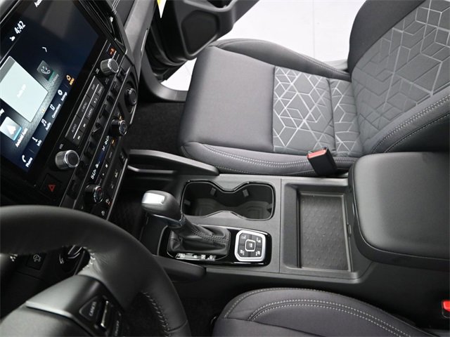 New 2026 Nissan Frontier SV image 17