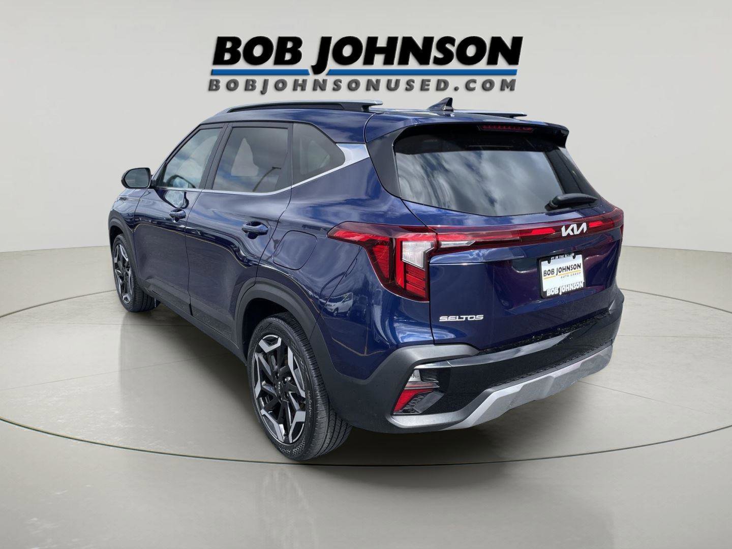 Used 2024 Kia Seltos SX w/ SX Sunroof Package AWD/4WD image 5