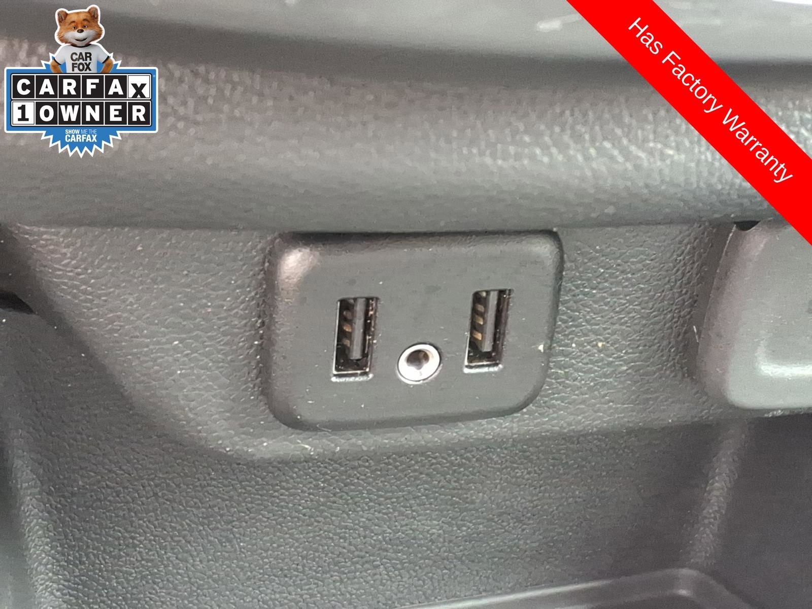 Used 2023 Chevrolet Traverse LT FWD image 24