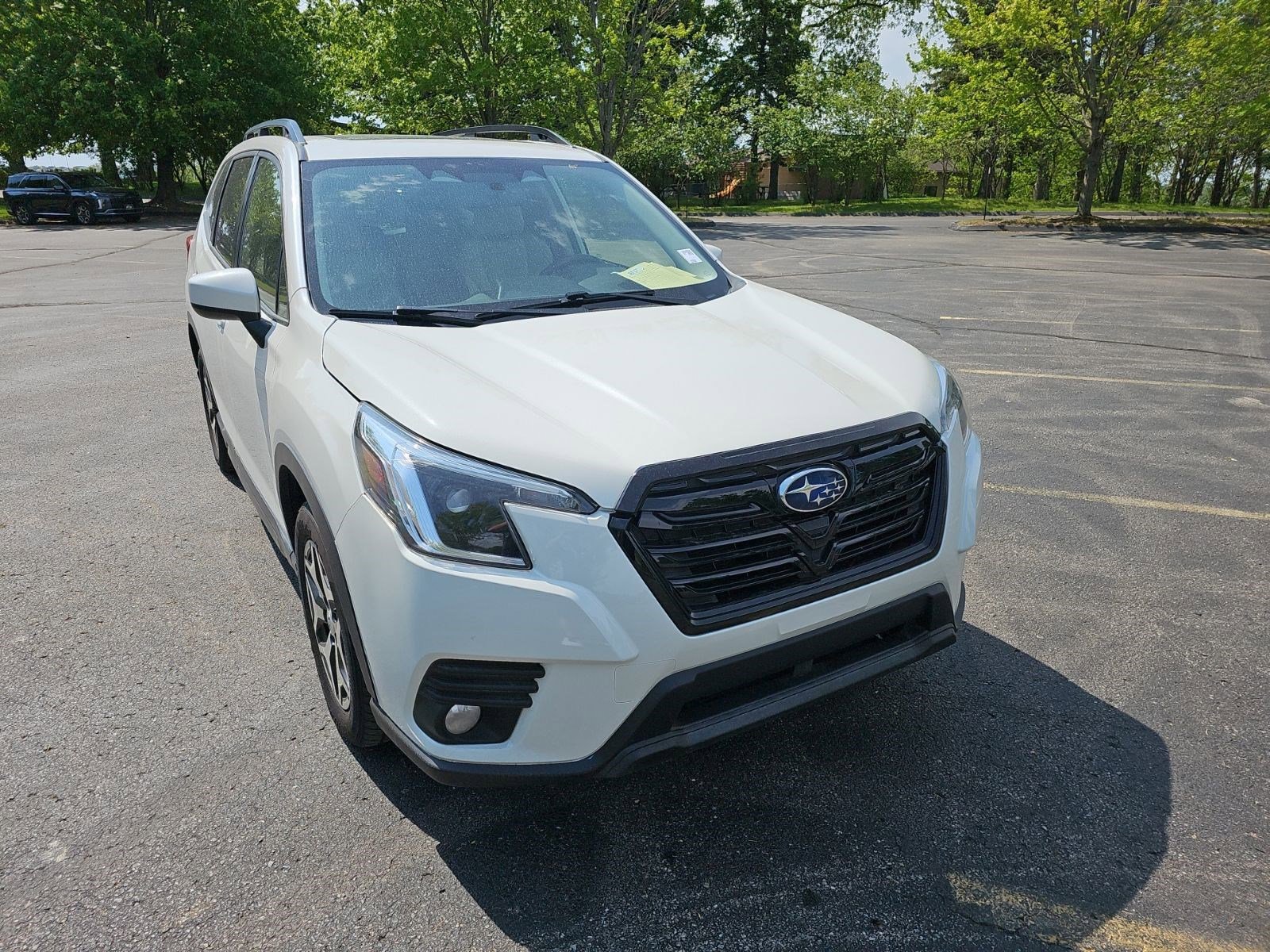 Used 2022 Subaru Forester Premium AWD/4WD image 8