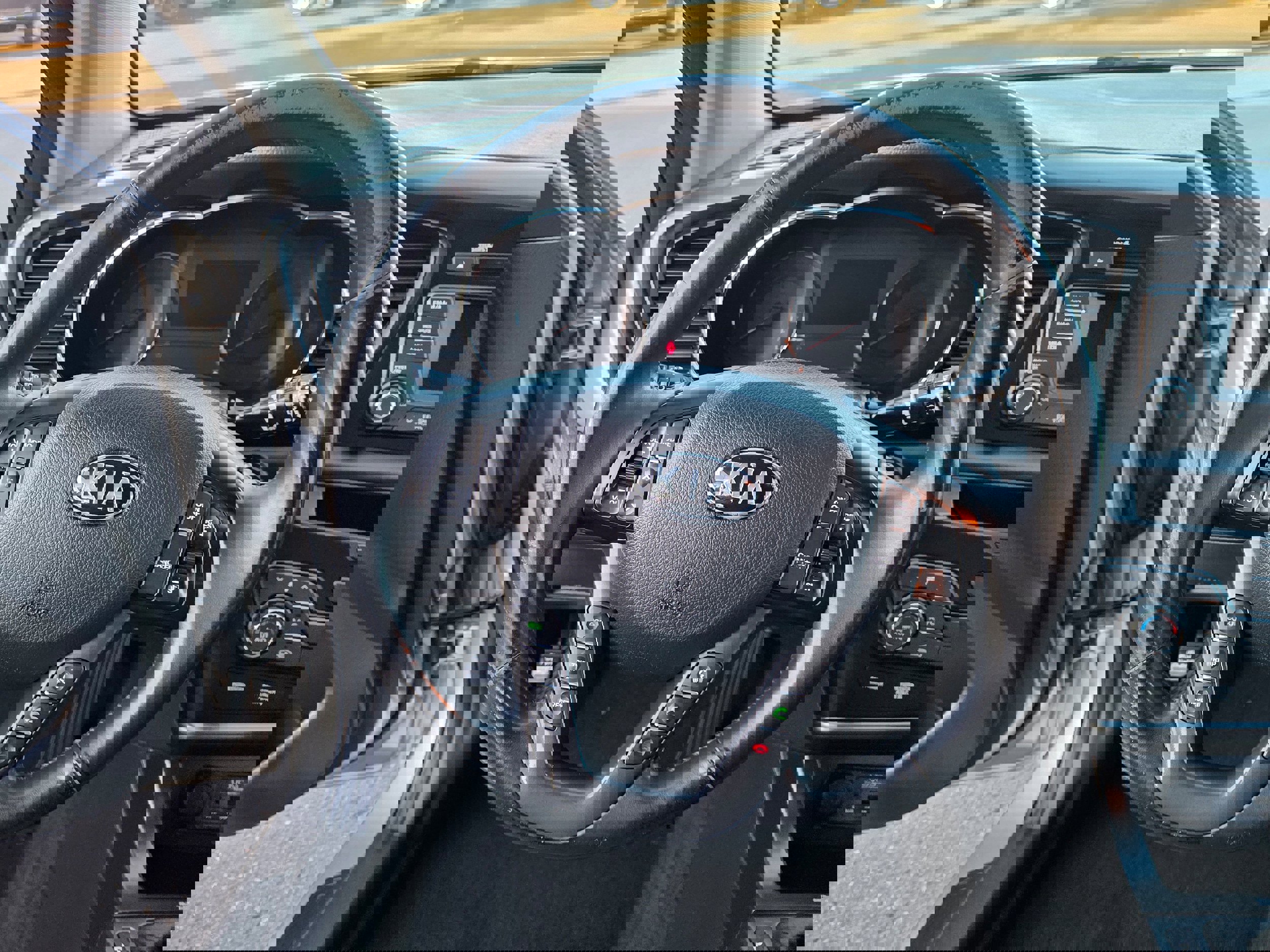 Used 2013 Kia Optima LX w/ Hybrid Convenience Pkg image 15