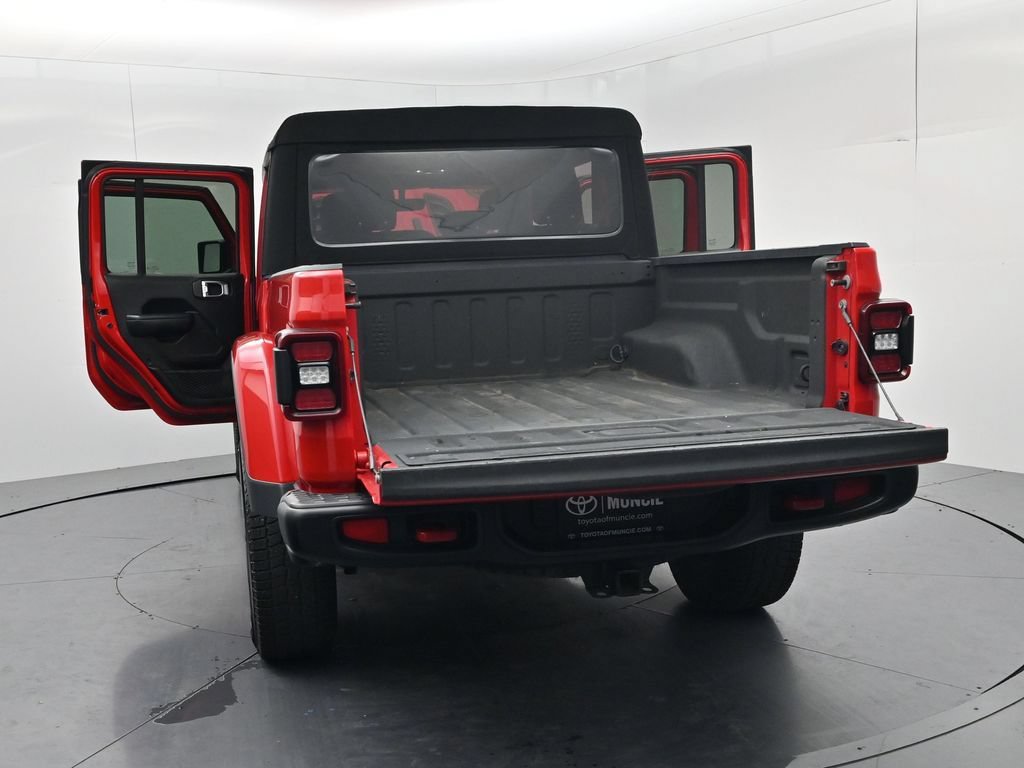 Used 2022 Jeep Gladiator Rubicon w/ LED Lighting Group AWD/4WD image 65
