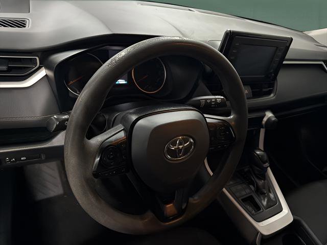 Used 2019 Toyota RAV4 LE w/ All Weather Liner Package AWD/4WD image 18
