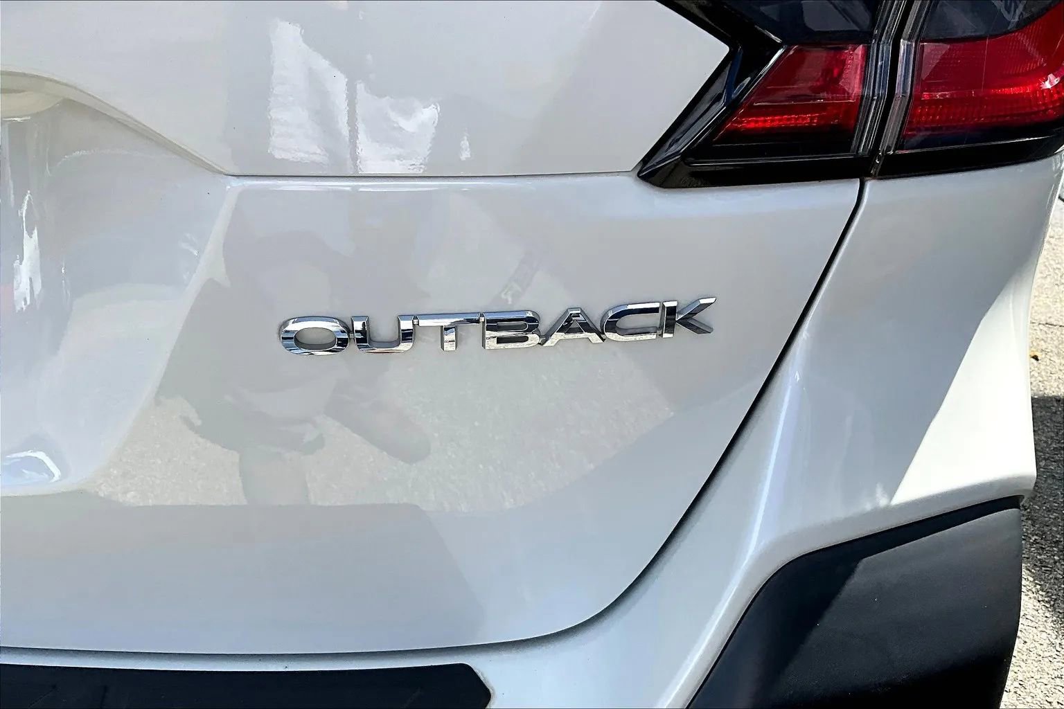 Used 2022 Subaru Outback Limited w/ Popular Package #2 image 8