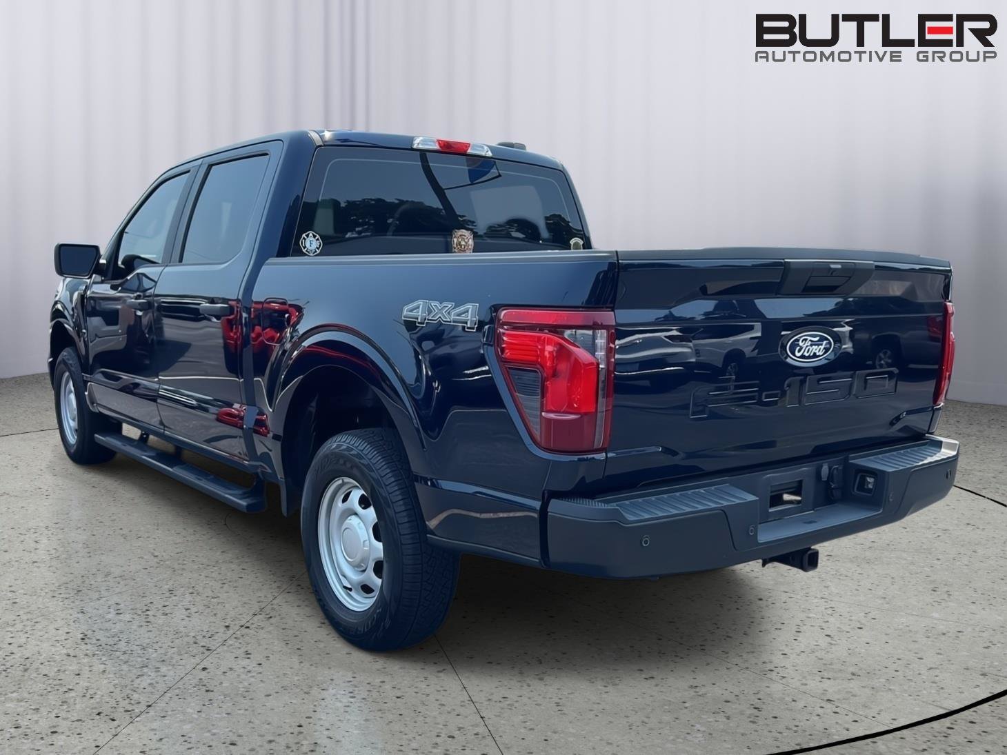 Used 2025 Ford F150 XL AWD/4WD image 3