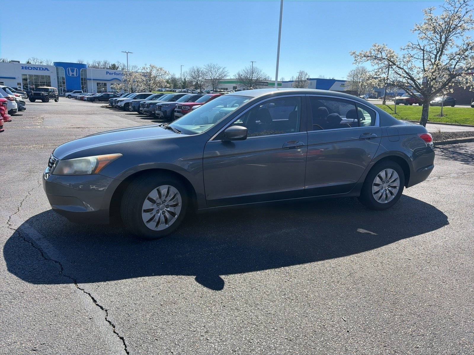 Used 2010 Honda Accord LX image 9