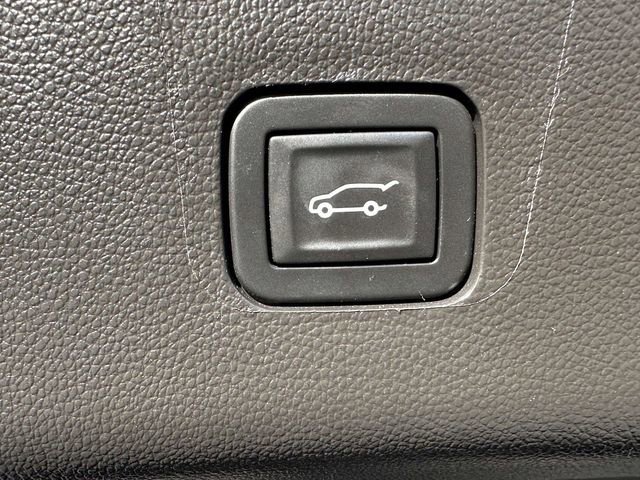 Used 2019 Chevrolet Traverse LT image 22