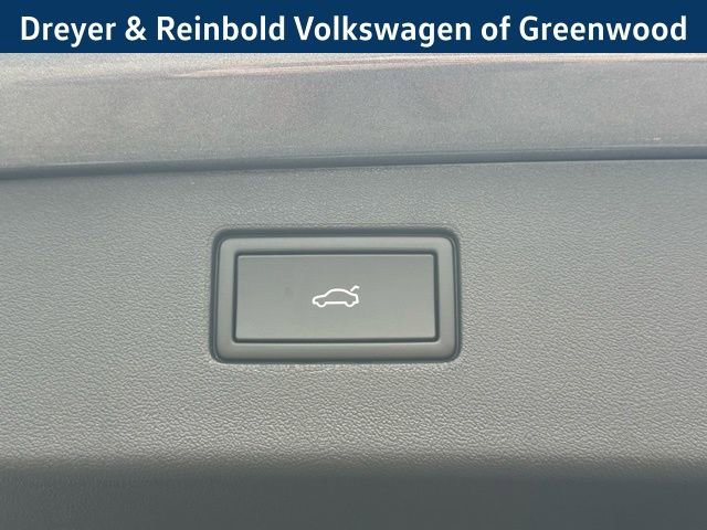 New 2026 Volkswagen Tiguan SE AWD/4WD image 32