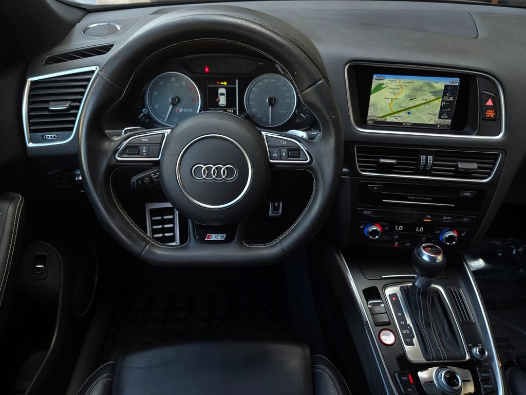 Used 2016 Audi SQ5 Premium Plus w/ Technology Package AWD/4WD image 14