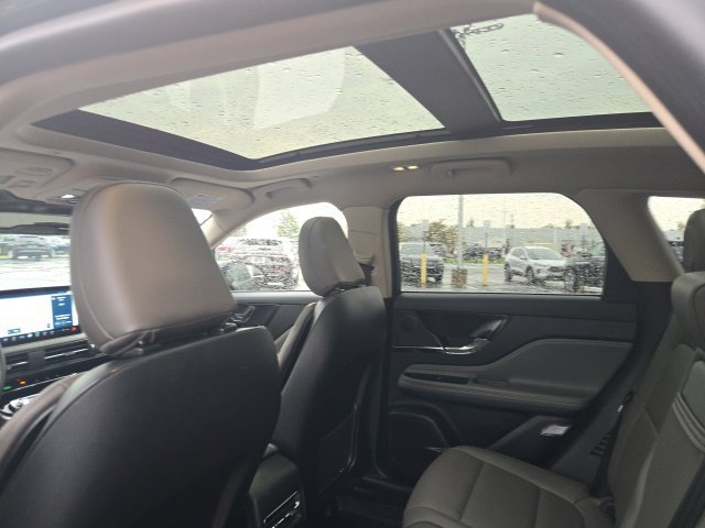 Certified 2024 Lincoln Corsair AWD w/ Equipment Group 101A image 35
